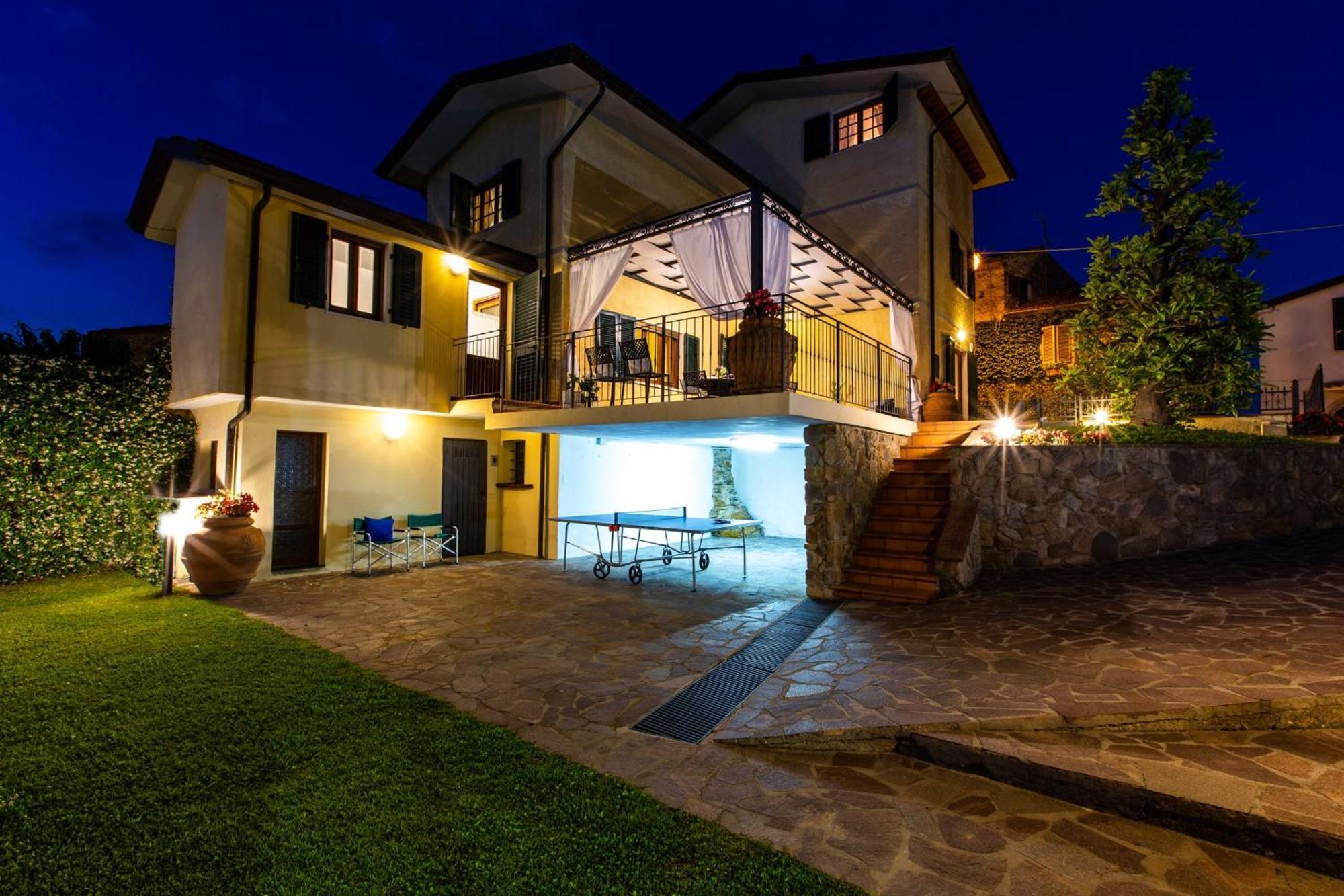 Villa Elena 9&1, Emma Villas Stiava Exteriör bild