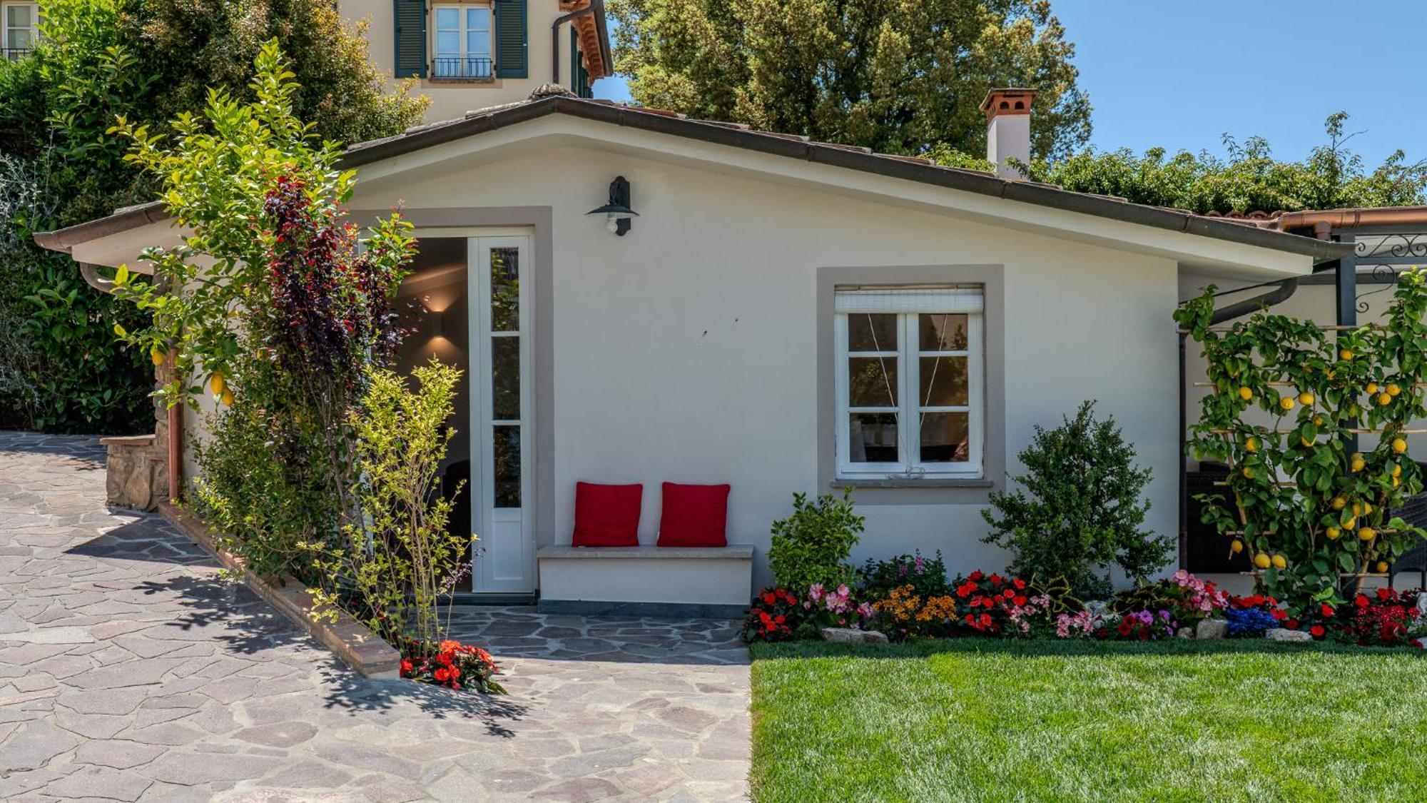 Villa Elena 9&1, Emma Villas Stiava Exteriör bild